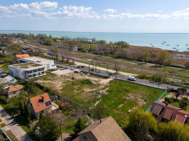 Eladó telek, Alsóörsön 550 M Ft / költözzbe.hu