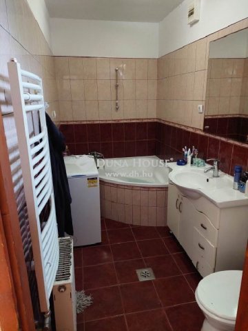 Eladó családi ház, Lajosmizsén 38 M Ft, 3 szobás
