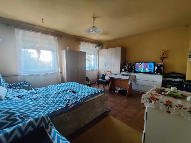 Eladó nyaraló, Tokodon 16.9 M Ft, 2 szobás / költözzbe.hu