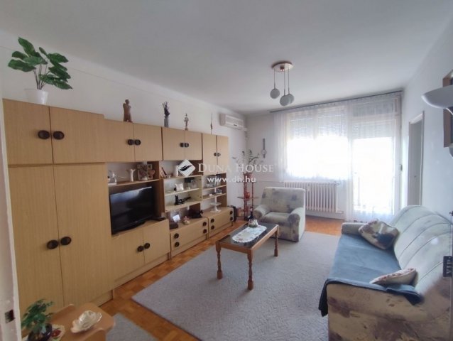 Eladó téglalakás, Kecskeméten 35.99 M Ft, 2 szobás
