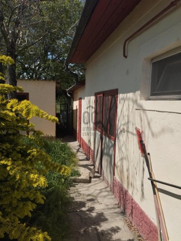 Eladó családi ház, Őcsényen 38 M Ft, 4 szobás