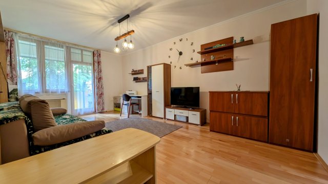 Eladó téglalakás, Kecskeméten 39.18 M Ft, 2 szobás