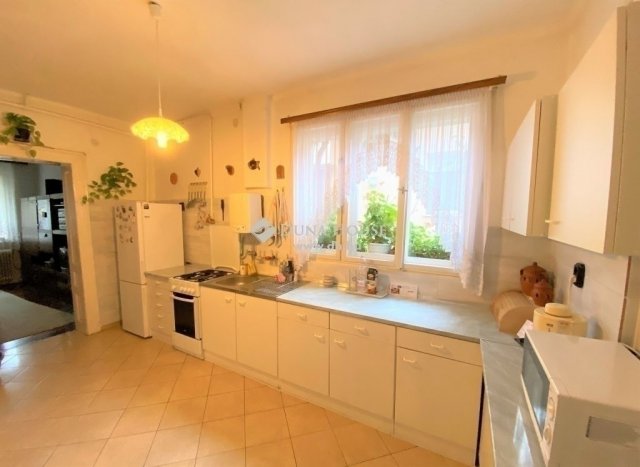Eladó családi ház, Budapesten, XIX. kerületben 89 M Ft, 5 szobás