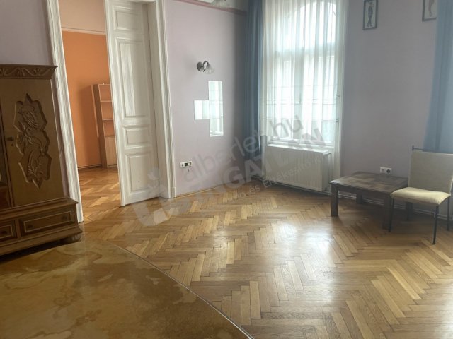 Kiadó téglalakás, albérlet, Budapesten, VIII. kerületben