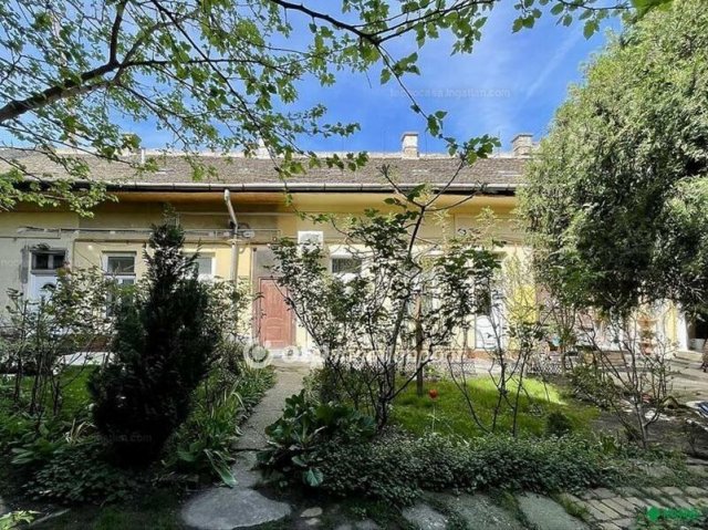 Eladó téglalakás, Budapesten, VIII. kerületben 39.9 M Ft