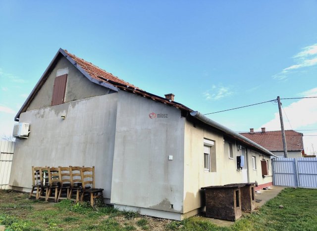 Eladó családi ház, Maroslelén 37.9 M Ft, 3+2 szobás