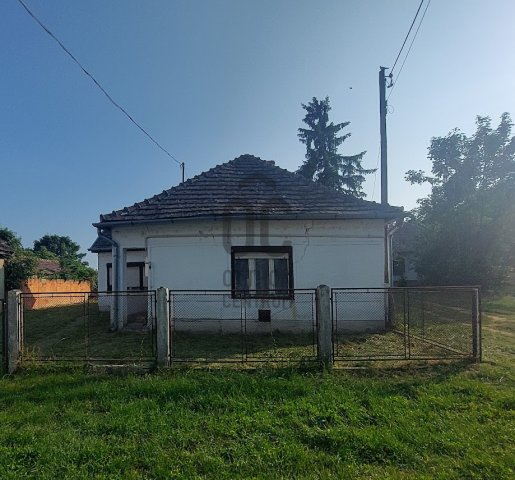 Eladó családi ház, Balatonszabadiban 22.9 M Ft, 3 szobás