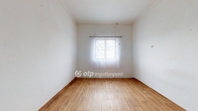Eladó családi ház, Encsen 9.9 M Ft, 2+2 szobás