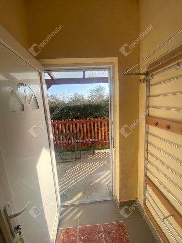 Eladó ikerház, Hegyeshalomban 32 M Ft, 2 szobás