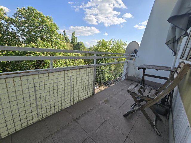 Eladó panellakás, Budapesten, XVI. kerületben, Bökényföldi úton