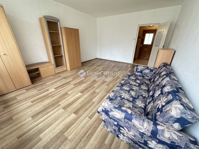 Eladó panellakás, Budapesten, X. kerületben 42 M Ft, 1 szobás