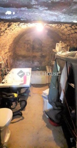 Eladó mezogazdasagi ingatlan, Komlón 2.99 M Ft, 1 szobás