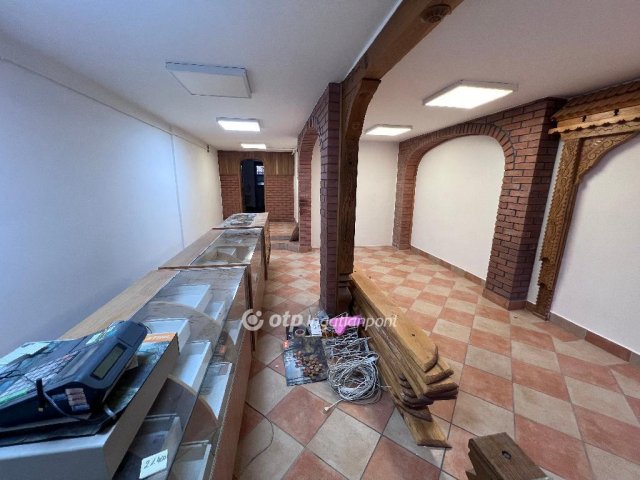Eladó üzlethelyiség, Egerben 22.99 M Ft / költözzbe.hu