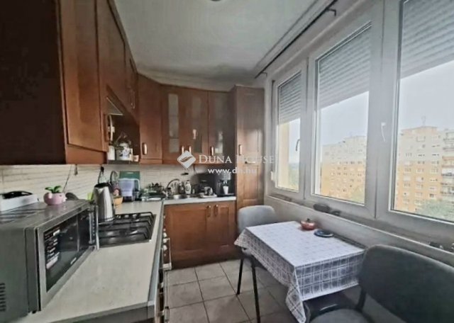 Eladó panellakás, Budapesten, XV. kerületben 63.9 M Ft, 3 szobás