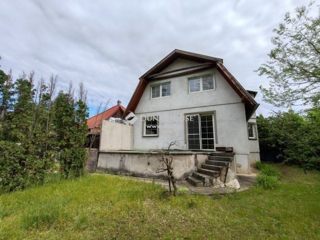 Eladó családi ház, Veresegyházon 82.9 M Ft, 1 szobás