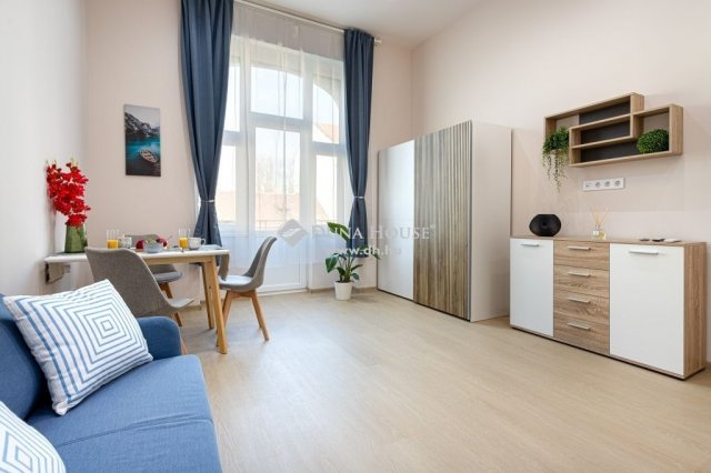 Eladó téglalakás, Budapesten, XI. kerületben 199.5 M Ft