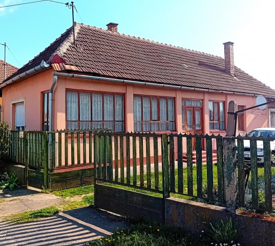 Eladó családi ház, Rakamazon 11.5 M Ft, 2+1 szobás