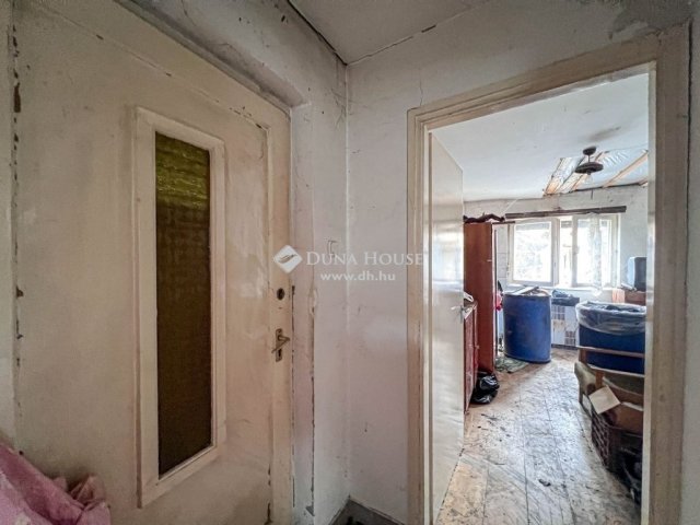 Eladó családi ház, Budapesten, XX. kerületben 37.9 M Ft