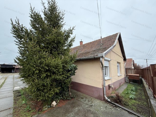 Eladó családi ház, Horton 34.9 M Ft, 2+2 szobás