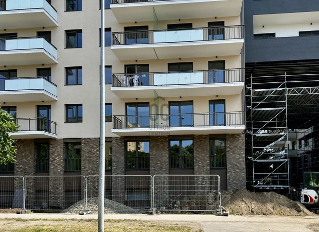 Eladó téglalakás, Budapesten, IX. kerületben 73.9 M Ft, 1 szobás