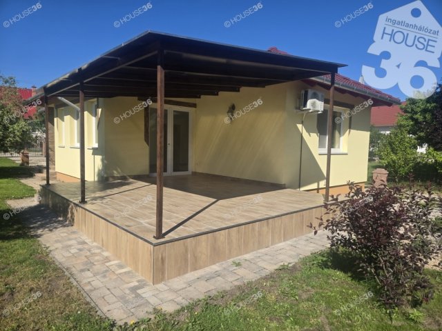 Kiadó családi ház, albérlet, Kecskeméten 350 E Ft / hó