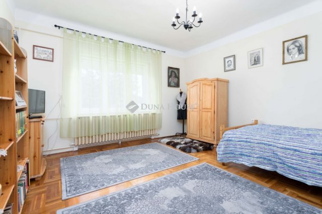 Eladó családi ház, Rábatamásin 62.99 M Ft, 3 szobás