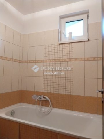 Eladó téglalakás, Budapesten, IX. kerületben 84.9 M Ft, 2 szobás