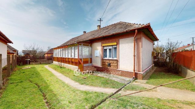 Eladó családi ház, Nyírtelken 20.5 M Ft, 3 szobás