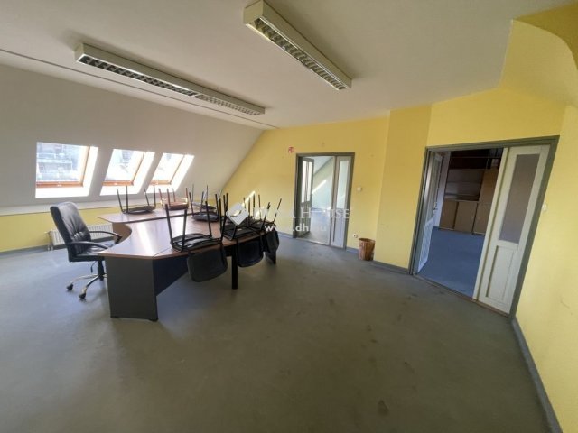 Eladó iroda, Kecskeméten 250 M Ft / költözzbe.hu