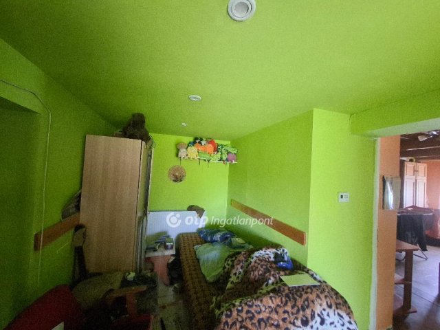 Eladó családi ház, Feldebrőn 15 M Ft, 1+1 szobás