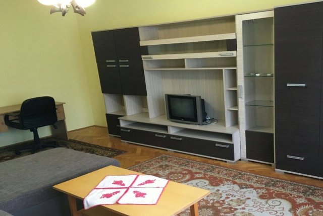Kiadó téglalakás, albérlet, Debrecenben 225 E Ft / hó, 2 szobás