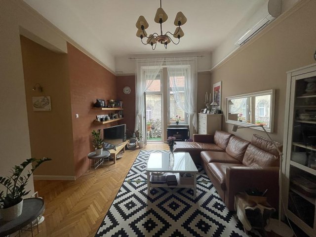 Eladó téglalakás, Budapesten, VII. kerületben 94.2 M Ft