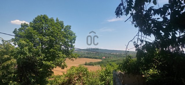Eladó telek, Pécsett 10.5 M Ft / költözzbe.hu