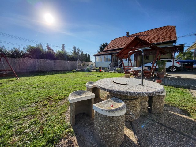 Eladó családi ház, Gyömrőn 99.5 M Ft, 4 szobás