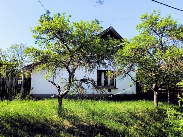 Eladó családi ház, Nagykörűn 12.9 M Ft, 2 szobás