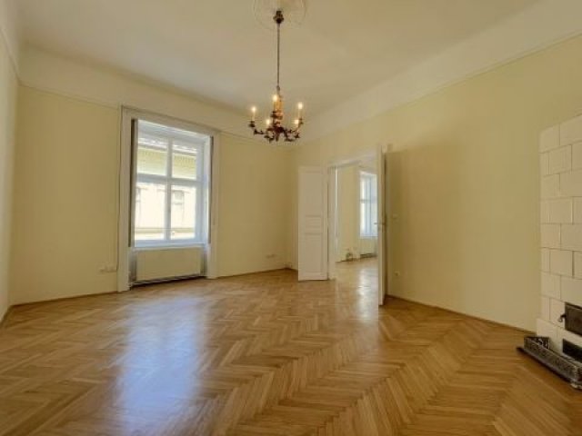 Eladó téglalakás, Budapesten, V. kerületben 219 M Ft, 3+1 szobás