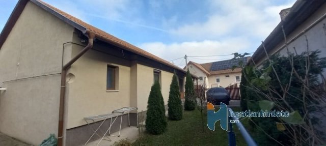 Eladó családi ház, Isaszegen 66.5 M Ft, 2+2 szobás