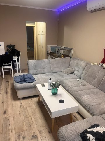 Eladó panellakás, Veszprémben 52 M Ft, 3 szobás