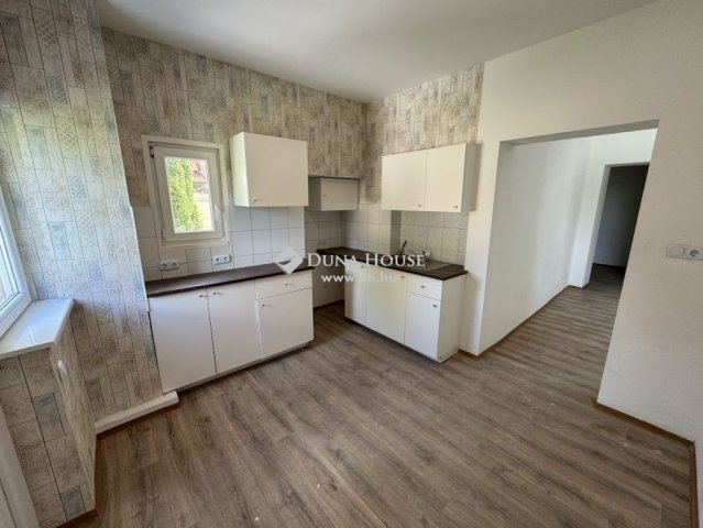 Eladó téglalakás, Budapesten, XX. kerületben 89.99 M Ft