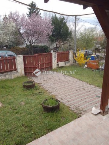 Eladó családi ház, Délegyházán 56 M Ft, 4 szobás
