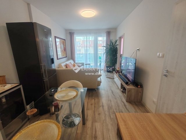 Eladó téglalakás, Budapesten, XVIII. kerületben 84.9 M Ft