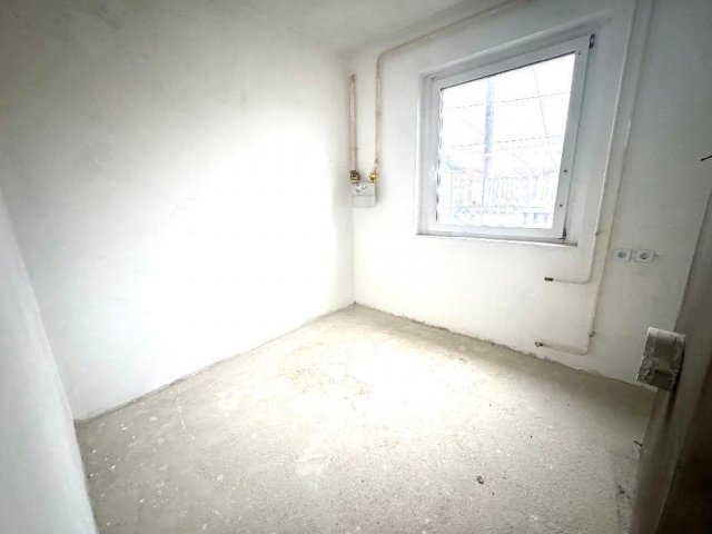 Eladó családi ház, Budapesten, XVI. kerületben 68.9 M Ft