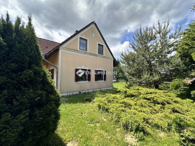 Eladó családi ház, Szalafőn 89 M Ft, 2+4 szobás