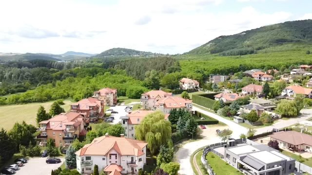 Eladó téglalakás, Piliscsabán 79.99 M Ft, 3 szobás