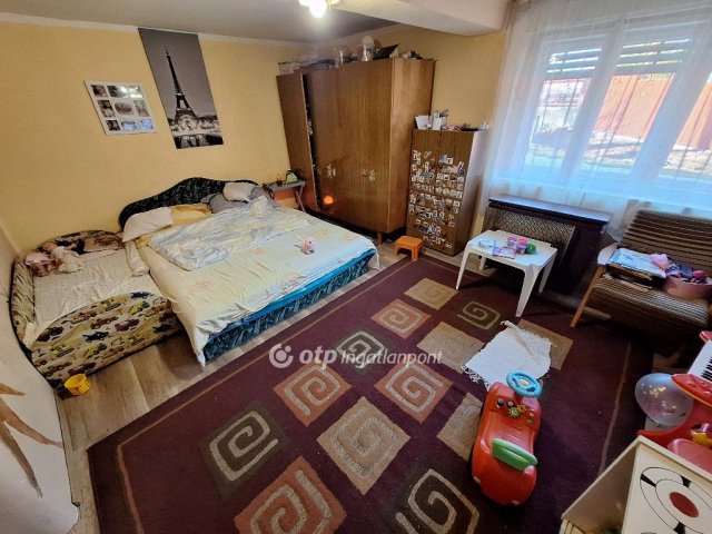 Eladó családi ház, Tiszakécskén 25 M Ft, 2+2 szobás