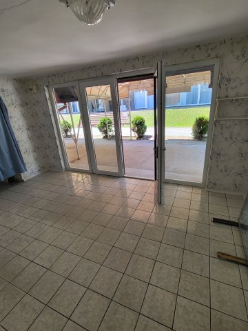 Eladó ipari ingatlan, Zalakaroson 85 M Ft, 2 szobás