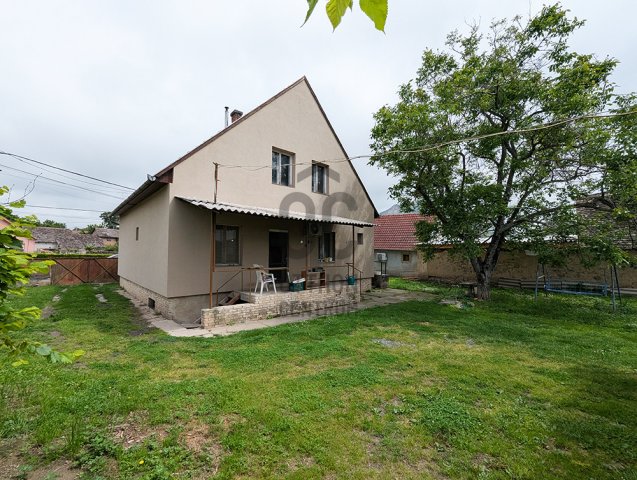 Eladó családi ház, Nagyharsányon 39.7 M Ft, 5 szobás