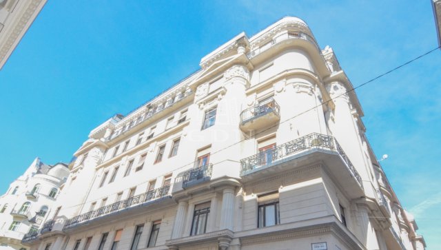 Eladó téglalakás, Budapesten, V. kerületben 89.9 M Ft