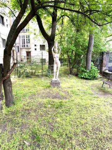 Eladó téglalakás, Budapesten, XIV. kerületben 70 M Ft, 2 szobás