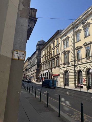 Eladó téglalakás, Budapesten, I. kerületben 78.9 M Ft, 2 szobás